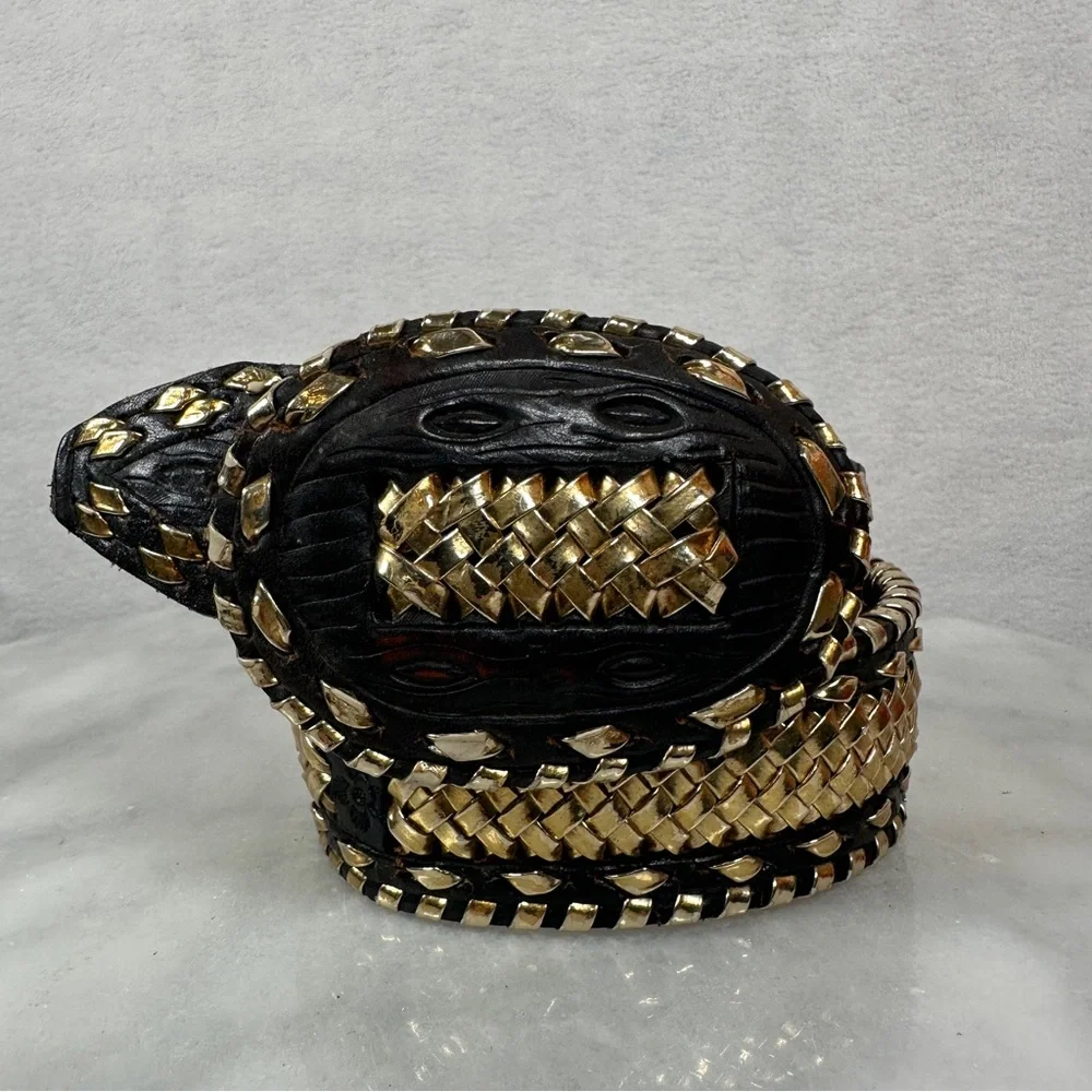 Vintage western Black and‎ Gold Woven leather Belt metallic